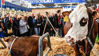 Le salon de lagriculture la plus grande ferme de France [upl. by Anastase]