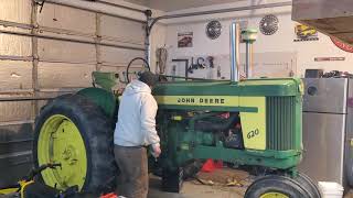 John Deere 620 timing adjusting [upl. by Salot197]