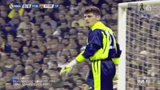 ⚽► Iker Casillas vs FC Barcelona 9900 ► Debut en el Clásico [upl. by Nagaem]