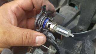 How to remove lights 2005 Cadillac escalade [upl. by Aik463]