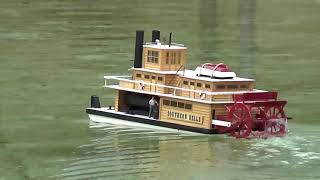 RC Boat Paddle Steamer Mississippi Modell Raddampfer Southern Belle Ship Schiff Boot Wood Holz Show [upl. by Nomolos738]