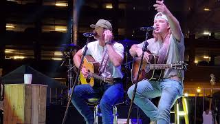 Morgan Wallen amp Riley Green  I Wish grandpas never died LIVE [upl. by Idihc]