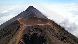 Volcán Acatenango 360° [upl. by Euqinoj]