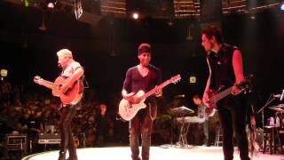 Air Supply  All Out Of Love  Live at NYCB Theatre Westbury Music 8313 [upl. by Elbert]