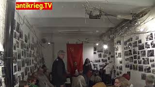 Dem Morgenrot entgegen Gemeinsames Singen von Arbeiterliedern  911 im AntiWar Café Berlin 1 [upl. by Frierson]