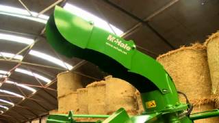 McHale C460  Straw Blower amp Bale Feeder [upl. by Hartley]