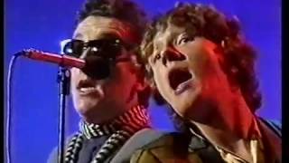 Elvis Costello and The Attractions with Glenn Tilbrook From A Whisper To A Scream Live on [upl. by Moran]