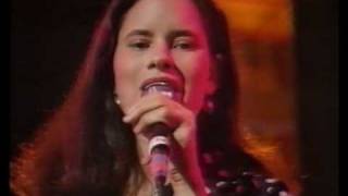 10000 Maniacs Natalie Merchant Live on TV Trouble Me [upl. by Tiffy]