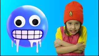 Emoji Finger Family  Hokie Pokie Kids Videos [upl. by Haidabo882]