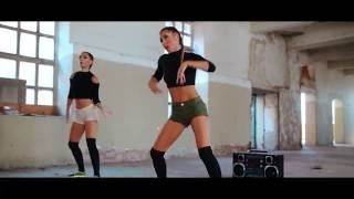 Zumba® fitness  Shaky Shaky Daddy Yankee BODYLINE Studio [upl. by Iloj]