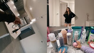 ME amp MY SISTER GOT OUR FIRST APARTMENT TOGETHER 🔑♥️  EMPTY APT TOUR [upl. by Firmin]