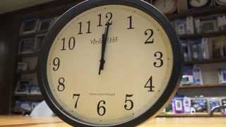 How To Setup an Analog Atomic Wall Clock [upl. by Eon]