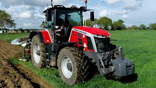 Massey Ferguson 8S tractor REVIEW Cab and Controls [upl. by Aseek]