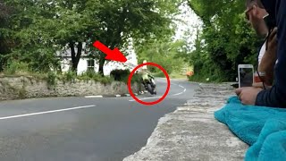 Corrida de moto mais perigosa do mundoISLE OF MAN TT the most dangerous bike race in the world [upl. by Rodman101]