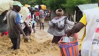 36 Tote bei Überschwemmungen im Kongo [upl. by Evetta]