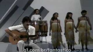 Vinícius de Moraes e Toquinho num show de 1979 [upl. by Shaeffer]