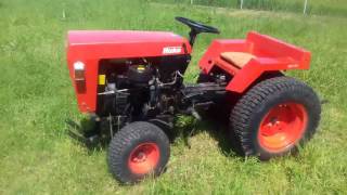 Tractor Hako V490 [upl. by Aneerbas528]