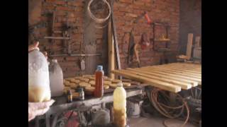 Como lustrar madera facilmente paso a paso Video 1 [upl. by Sremlahc378]