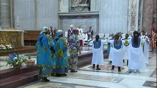 Holy Mass in the Zaire Rite with Pope Francis on the 1st Sunday of Advent 1 December 2019 HD [upl. by Dagley]