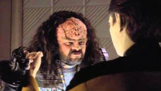 Data and a Klingon funny scene [upl. by Aibara]