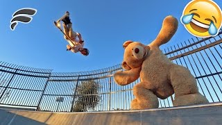 GIANT TEDDY BEAR COSTUME SKATEPARK TRICKS HILARIOUS [upl. by Nirre]