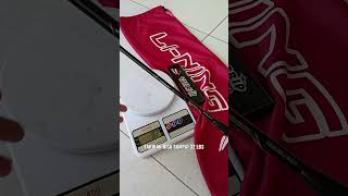 Cek berat raket badminton grade ori lining tectonic 7 [upl. by Zeiger155]