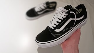 HOW TO LACE VANS OLD SKOOLS BEST WAY ON YOUTUBE [upl. by Llenal630]