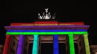 Festival of Lights  Berlin  Brandenburger Tor und Hotel Adlon [upl. by Pearlstein]