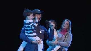 12  GORDILLO  quotFinal del showquot  GORDISHOW Teatro Opera 2016 [upl. by Ssirk300]