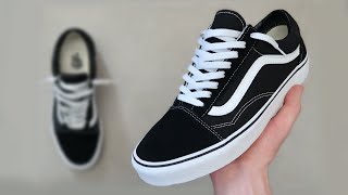 HOW TO LACE VANS OLD SKOOLS 👟🔥 [upl. by Eissirc]