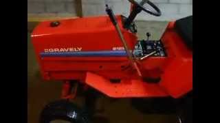 Gravely 8122 Tractor Walk Around [upl. by Eelrehpotsirhc]