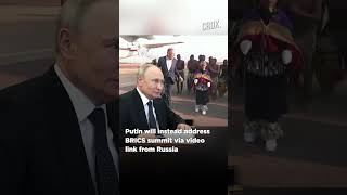 Russias Sergei Lavrov Joins Traditional Dance On South Africa Arrival  BRICS Summit [upl. by Sairacaz]