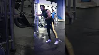 Abducción de cadera con polea a una sola pierna ntsteam motivation gymlife lifestyle shortsgym [upl. by Eadwina]