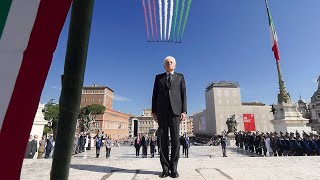 Mattarella allAltare della Patria  Festa della Repubblica [upl. by Mairhpe]