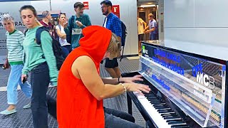 PIRATES OF THE CARIBBEAN METROSTATION PIANO PERFORMANCE BARCELONA [upl. by Lyons]