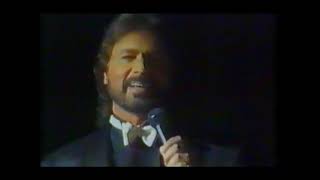 Engelbert Humperdinck  Live at the N E C 1988  Full Concert [upl. by Caassi]