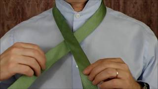 Jak zawiązać krawat  węzeł prosty  How to tie a tie fourinhand [upl. by Mala]