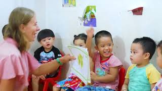 How to Teach a Group 3yearold Kids in Kindergarten  Simple Games for an ESL Class in Vietnam [upl. by Oeht55]