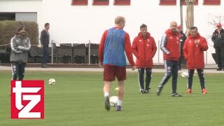 FC Bayern Elfmeterschießen im Training Pep schwärmt von RodeElfer quotDas ist Elfmeterquot [upl. by Eiclehc]