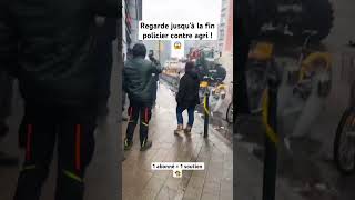 AGRICULTEUR 🧑‍🌾 VS UN POLICIER 👮‍♂️ MANIFESTEMENT  1 abonné  1 soutien pour l’agriculture  yt [upl. by Kimbell248]