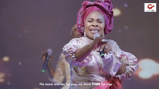 ALTER OF PRAISE AND WORSHIP TOPE ALABI 1st MINISTRATION AT PRAISE THE ALMIGHTY 2021 [upl. by Nazar199]