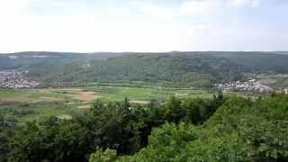 Blick vom Zuckerhut auf das Wiesenttal und Ebermannstadt [upl. by Amsab]