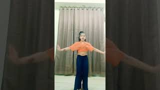 EASY BELLY DANCE TUTORIAL  pawniarya tutorial bellydance shorts trending [upl. by Abbub322]