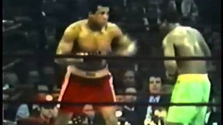 Muhammad Ali vs Joe Frazier I Round 15 Knockdown [upl. by Rob]