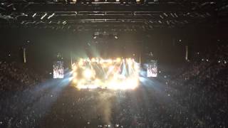 883 Max Pezzali  Gli Anni Live Forum Assago Milano 2015 [upl. by Binky]