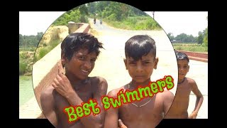 Indian village children’s swimming in deep Canal without any traiing  they can teach swimming [upl. by Poliard]