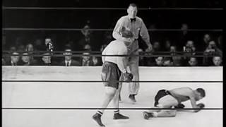 Joe Louis vs Tony Gallento 2861939  World Heavyweight Championship Highlights [upl. by Valoniah]