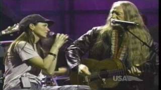 Shania Twain amp Willie Nelson  Blue Eyes Crying In The Rain  Live [upl. by Gnol]