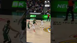 Euroliga  Asistencia de Facu Campazzo a Gabriel Deck  Real Madrid vs Panathinaikos campazzo [upl. by Valiant]