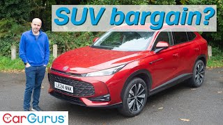 New MG HS Review Meet the £25000 family SUV [upl. by Asilam]